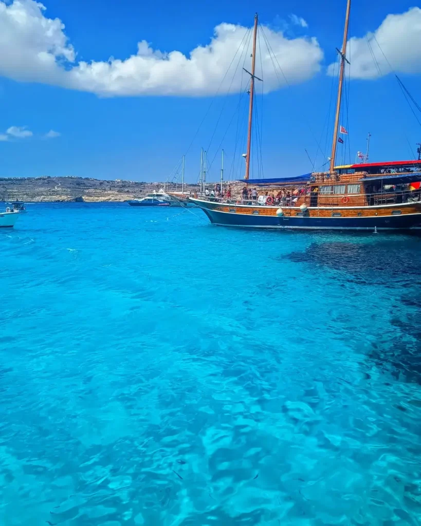 Blue Lagoon, Comino