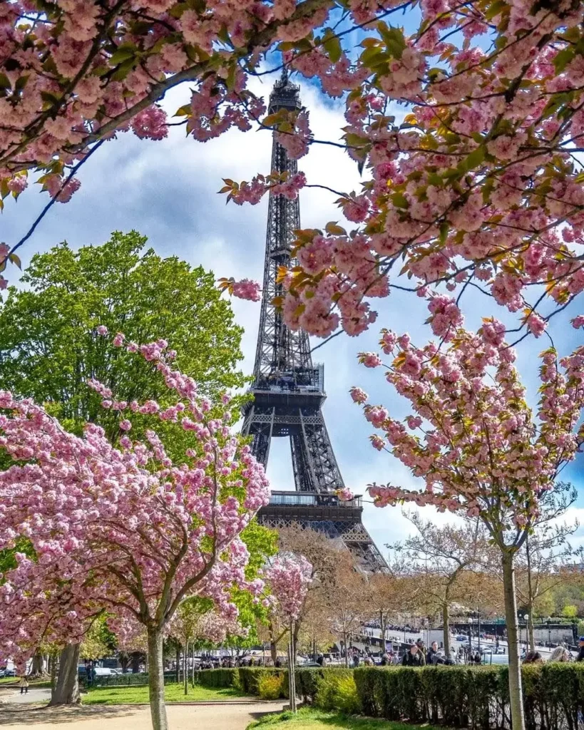 PARIS_CITY
